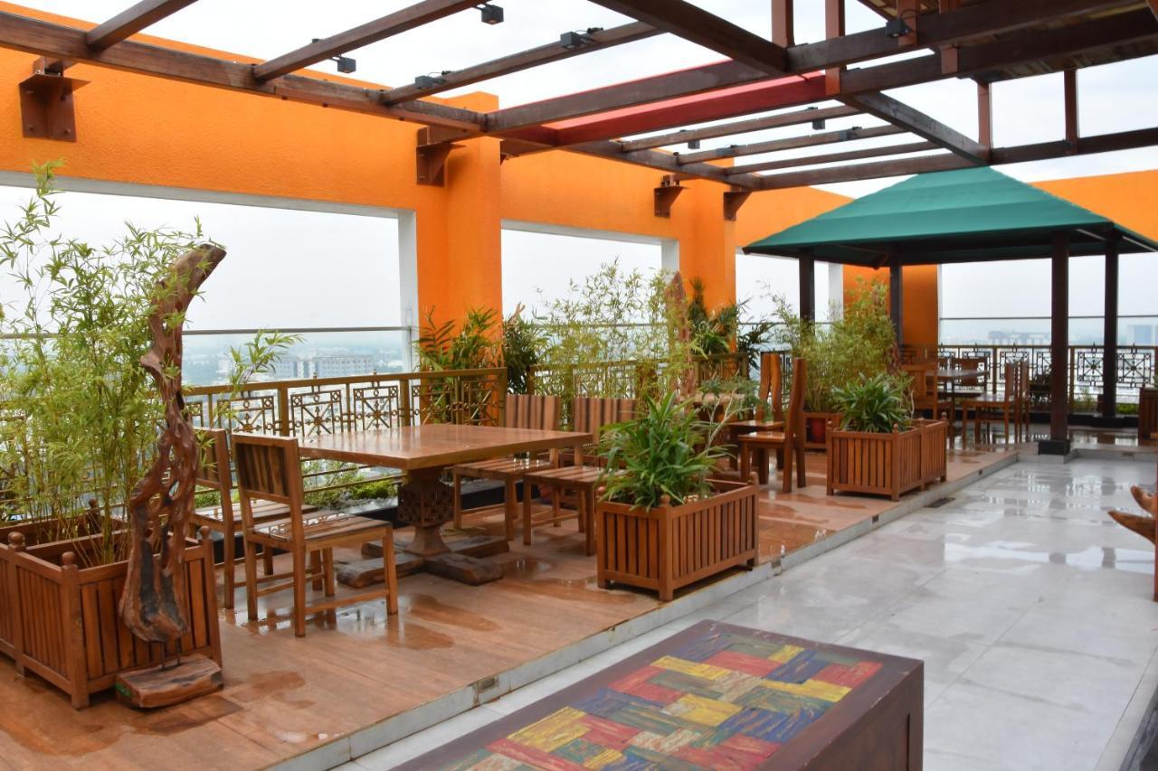 Regenta Central Rs Chennai Omr Sipcot Exterior photo
