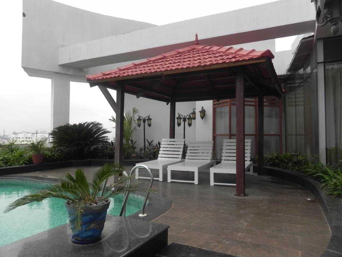 Regenta Central Rs Chennai Omr Sipcot Exterior photo