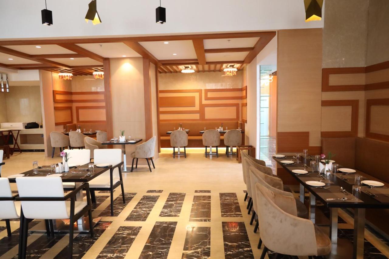 Regenta Central Rs Chennai Omr Sipcot Exterior photo
