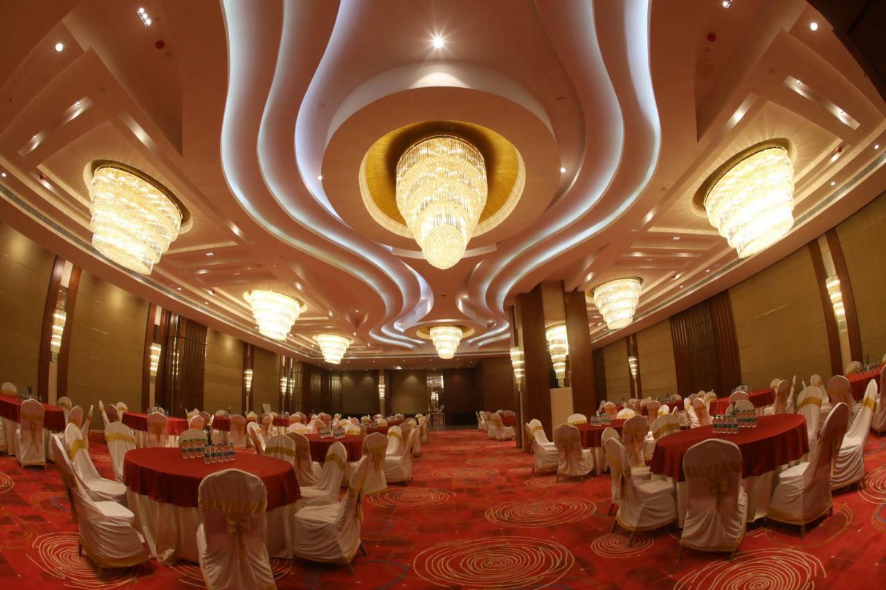 Regenta Central Rs Chennai Omr Sipcot Exterior photo