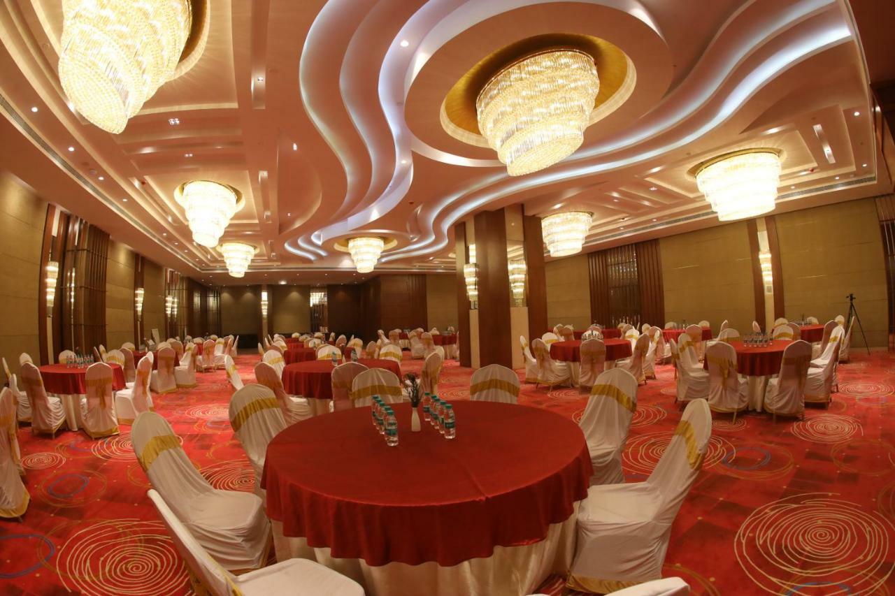 Regenta Central Rs Chennai Omr Sipcot Exterior photo