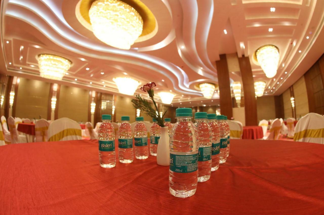 Regenta Central Rs Chennai Omr Sipcot Exterior photo