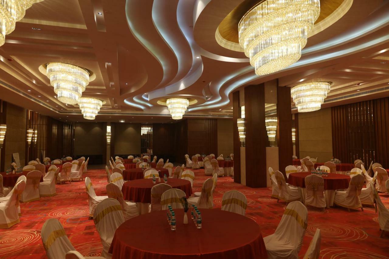 Regenta Central Rs Chennai Omr Sipcot Exterior photo