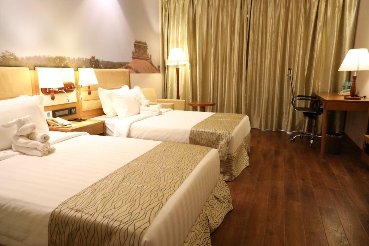 Regenta Central Rs Chennai Omr Sipcot Exterior photo